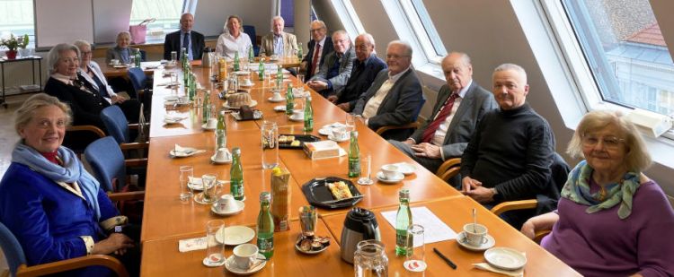Foto im Rahmen des letzten Clubtreffens am 15. Mai 2025